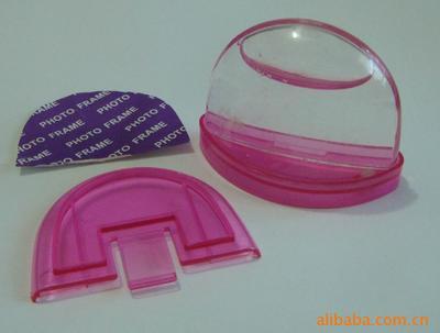 【供應(yīng)直徑9CM,高度8CM的園形塑料相片水球(圖)】價格,廠家,圖片,塑料、樹脂工藝品,寧波東錢湖旅游度假區(qū)艾珂米五金塑料制品廠-